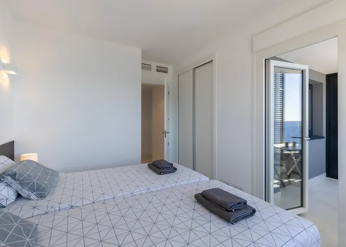 Es - Punta Prima Posidonia *